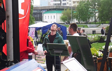 Выставка в Екатеринбурге "Дерево+Дом. Коттедж. Дача"